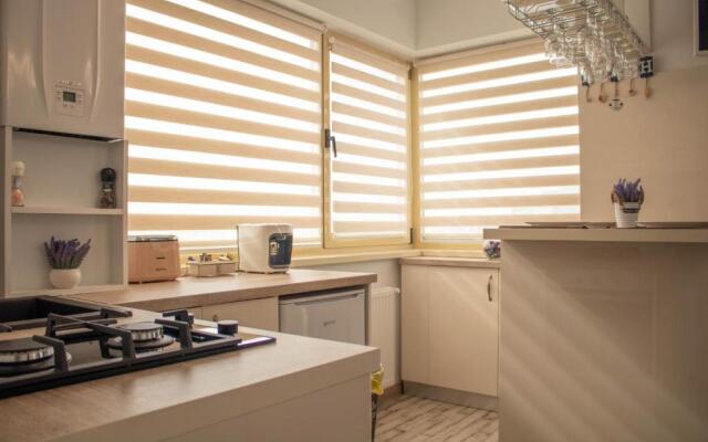 YZZA Apartament by Building Ștefan 3
