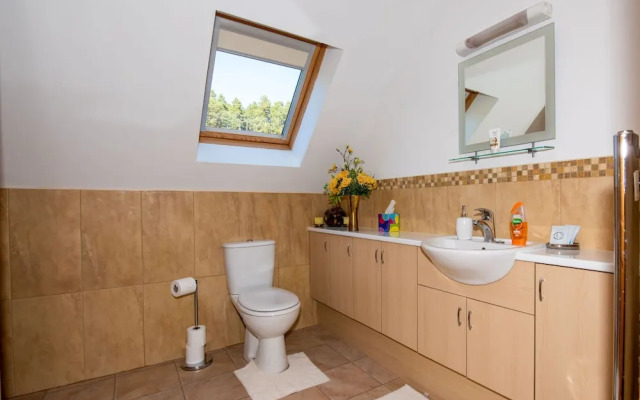 Tigh an Each B&B & Laggan Glamping