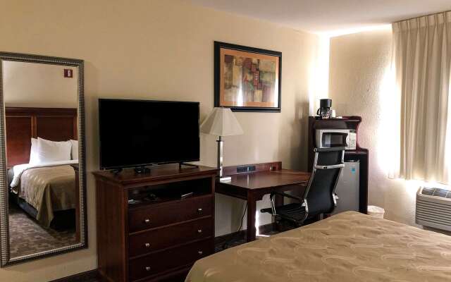 Quality Inn I-70 at Wanamaker