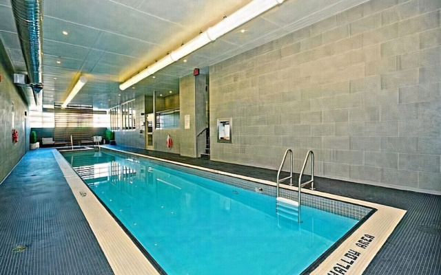 Downtown Toronto Luxury Suites