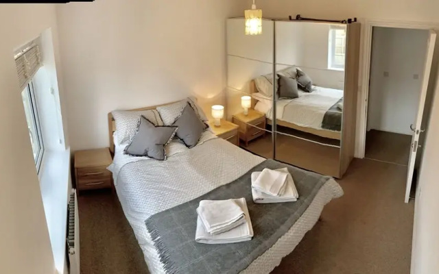 Property with Great Access - Sleeps max7