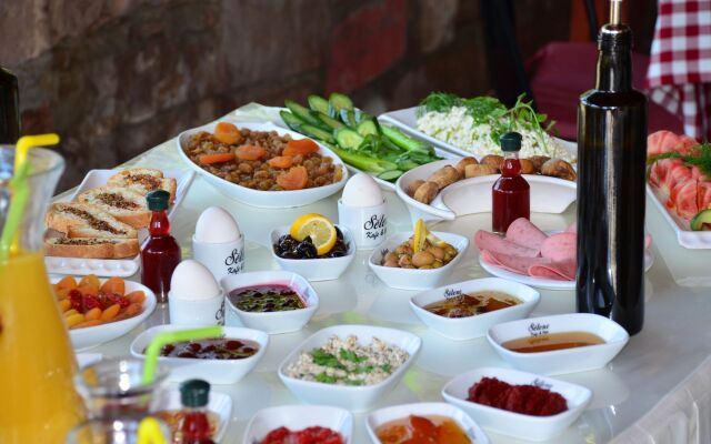 Eden Selene Hotel