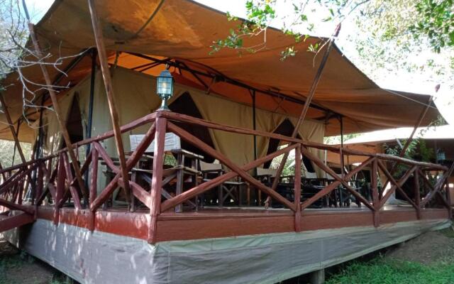 Mara Ngenche Safari Camp