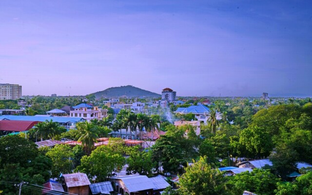 Relax Mandalay Hotel