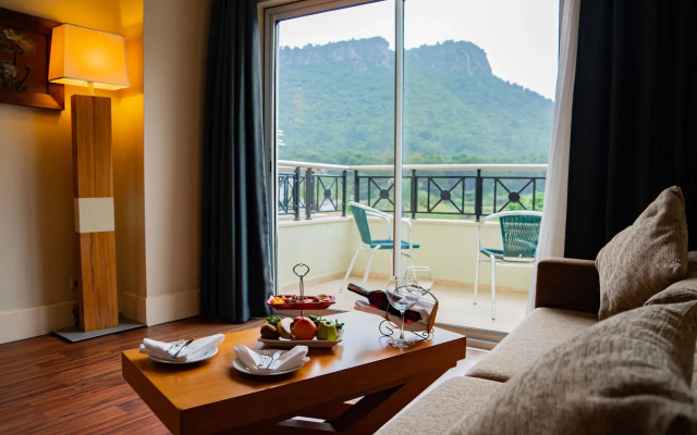 Meder Resort Hotel