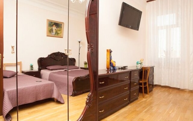 U Maksima Mini Hotel