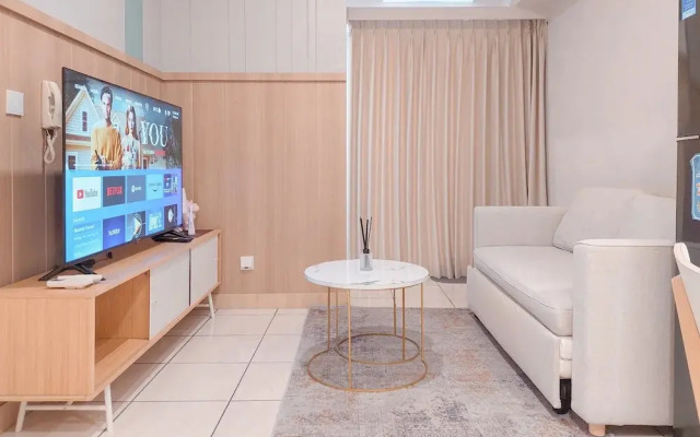 Comfort Living 2Br Apartment At M-Town Residence