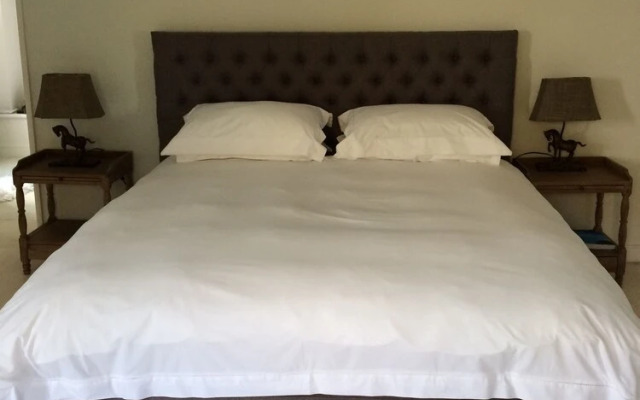 Bolt Hole Earnley