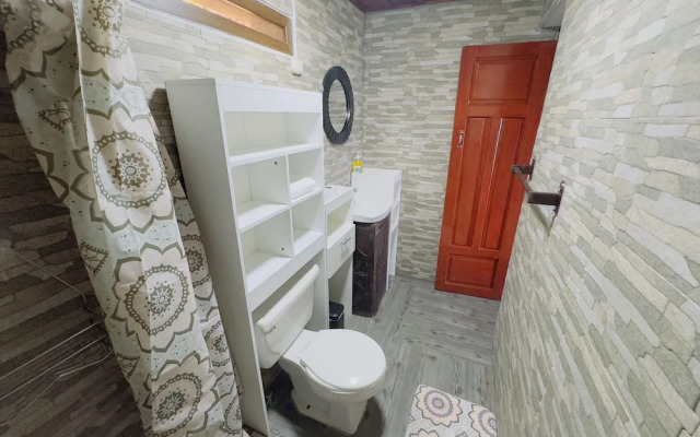 Hotel Hanna Suites