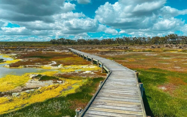 The Shark Bay Boutique Hotel & Spa