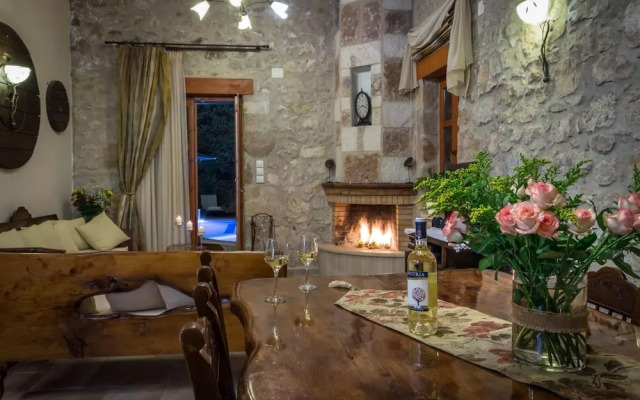 Amazing Villas in Crete Villa Asteri - Traditional Elegant Villa