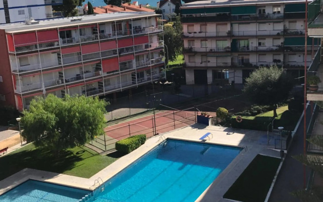 Oasis Close Barcelona Pool Tennis Beach