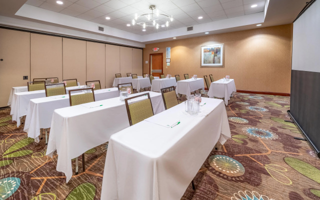 Holiday Inn Manassas - Battlefield by IHG