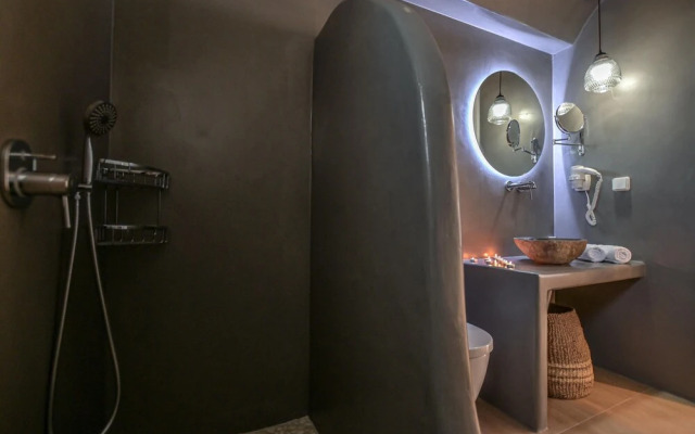 Sea & Olives Holiday Villas and Suites