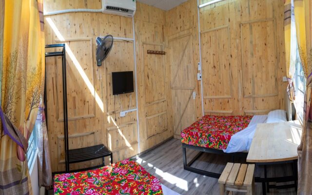 Ha Giang Creekside Homestay & Hostel