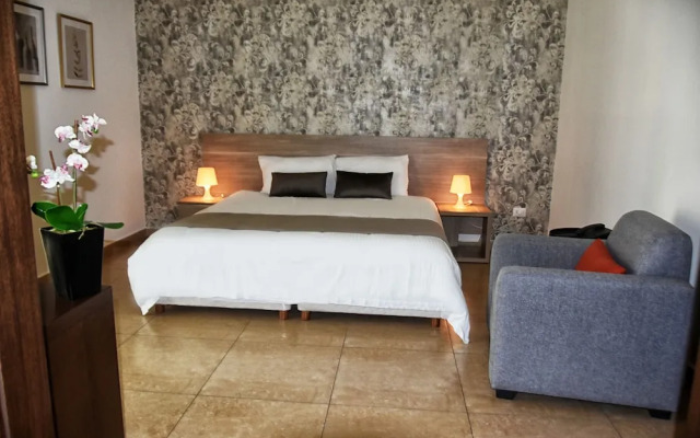 Byblostar Hotel