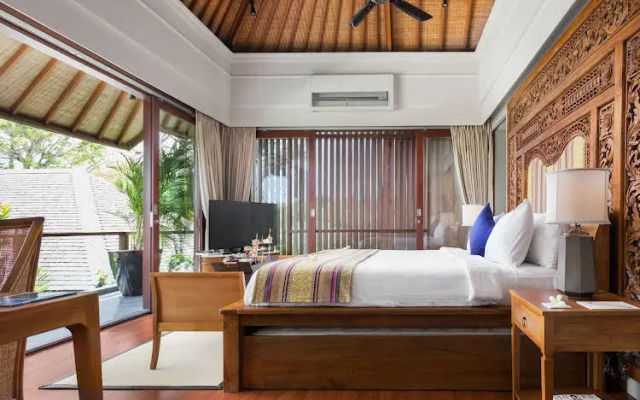 The Shanti Residence