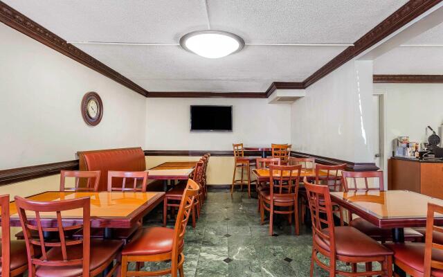 Econo Lodge