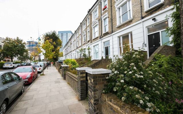 2 BED Flat in Swiss Cottage