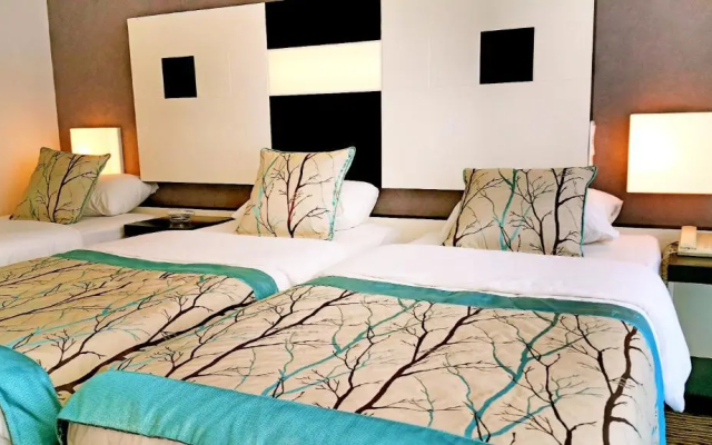 Blue Garden Hotel