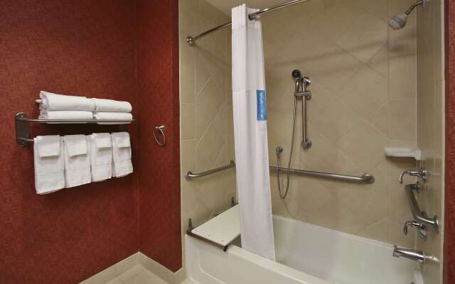 Hampton Inn & Suites Conroe - I-45 North