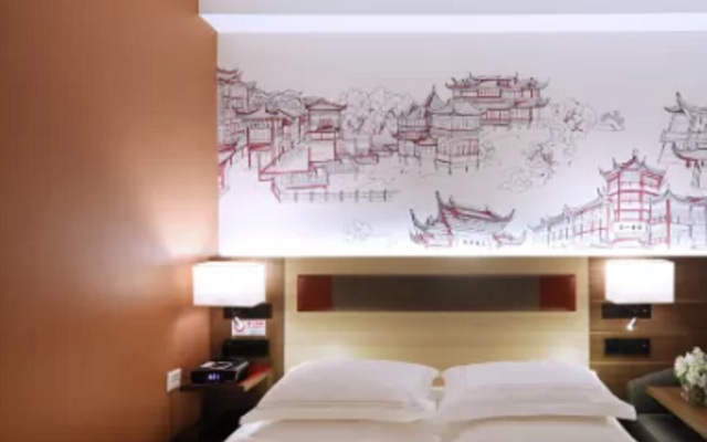 ibis Shanghai Yu Garden