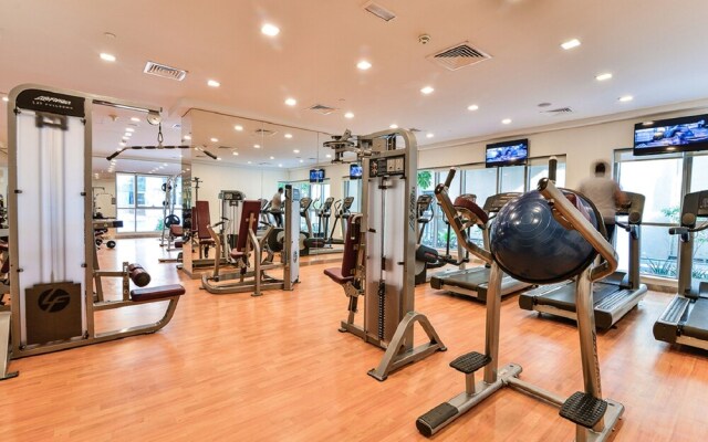 Metropolis Fountain View