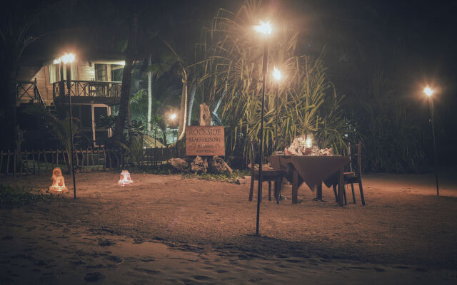 Rockside Beach Resort