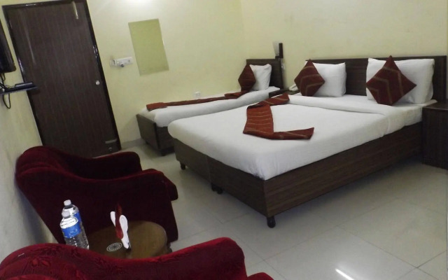 Hotel Luck Residency