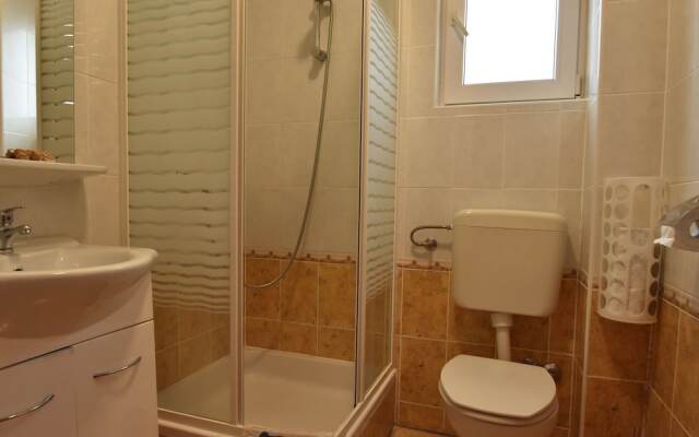 Luxurious Apartment in Vodice With Garden