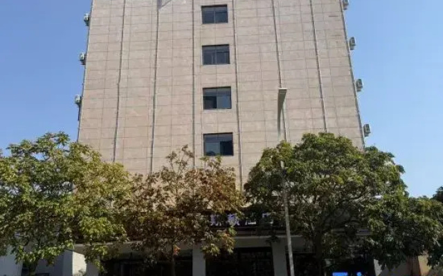 Winston Hotel