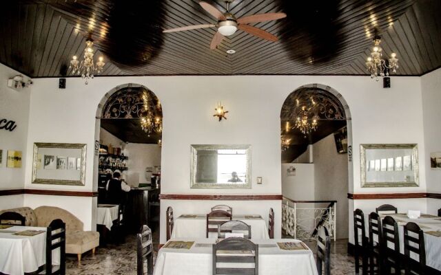 Epoca Hotel Boutique
