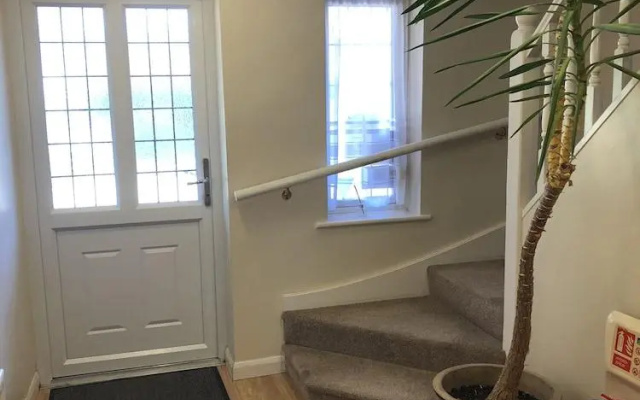Whites Gates Hotel