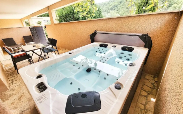 Domaine Ribiera, Hotel 5 Etoiles, SPA & Golf - Forcalquier