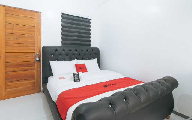 RedDoorz @ St. Catherine Residences Olongapo City