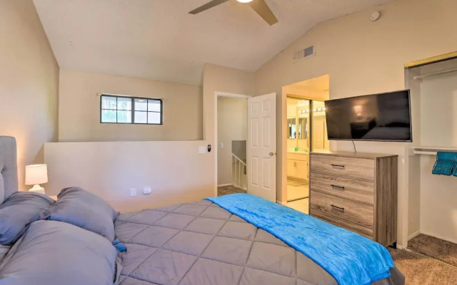 Gilbert Townhome w/ Easy Access to Phoenix!