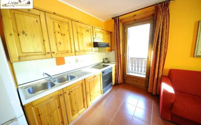 Apartments In Casa Florin