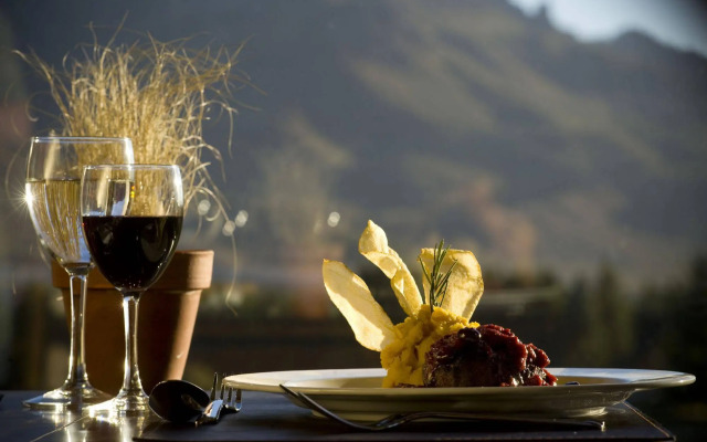 Loi Suites Chapelco Hotel