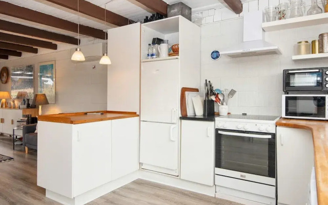 6 Person Holiday Home in Ebeltoft