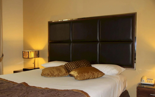 Abu Dhabi Plaza Hotel Apartments