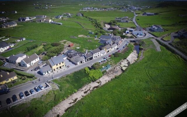 Doolin Village Lodges