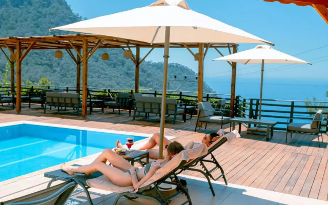 Tree House Otel