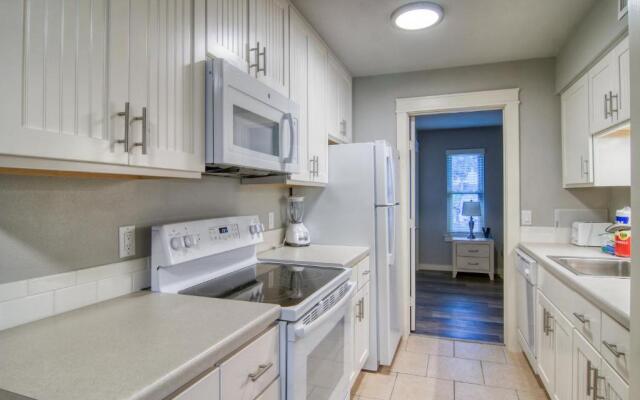 Courtyard #111 Condo