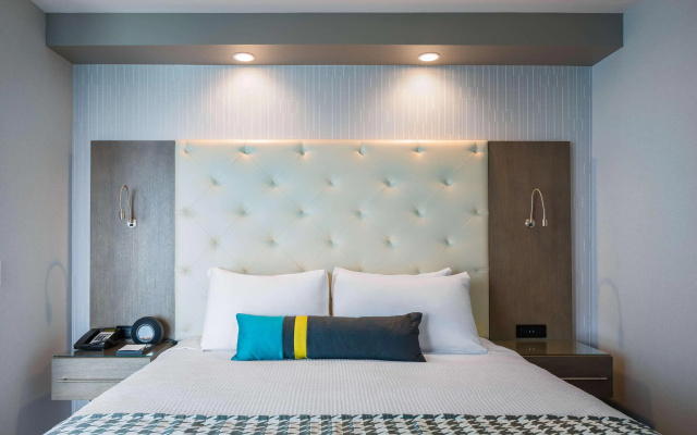 Best Western Premier Hotel at Fisher's Landing