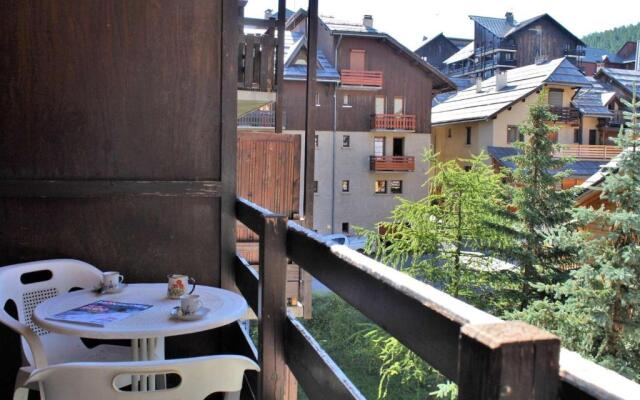 Appartement Risoul, 1 pièce, 4 personnes - FR-1-330-61