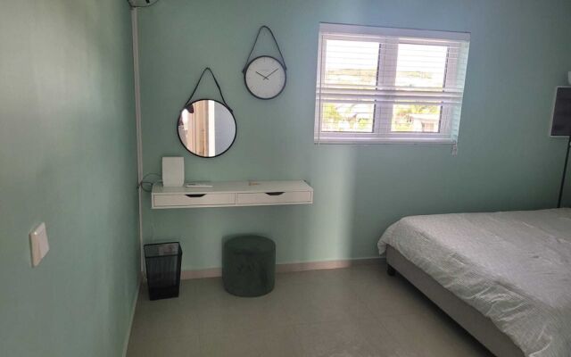 Seaview Resort  Boca Sami