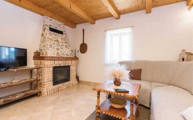 Stunning Home in Vir With 3 Bedrooms and Wifi