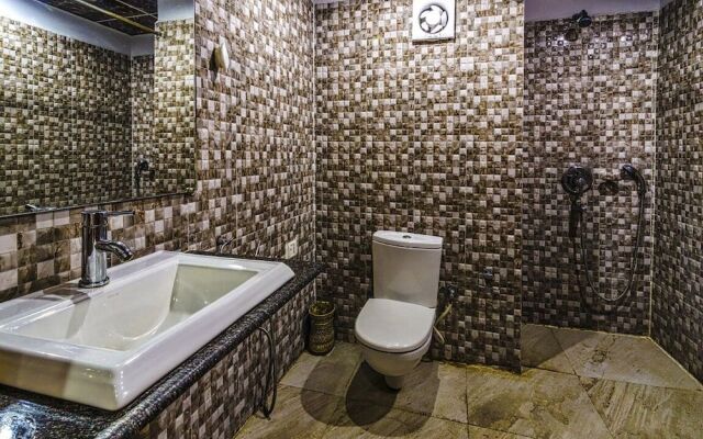 Hotel Akash Sarovar