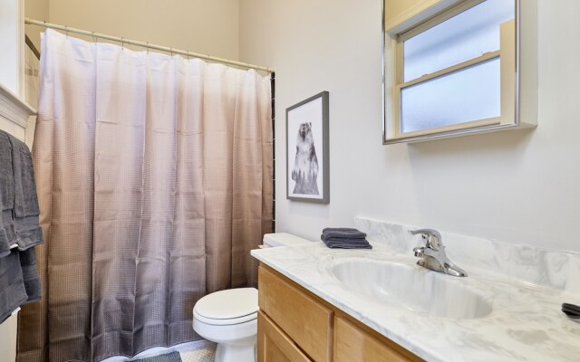 White House at Grand Central