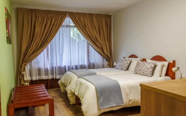 Haus Garnison Bed & Breakfast